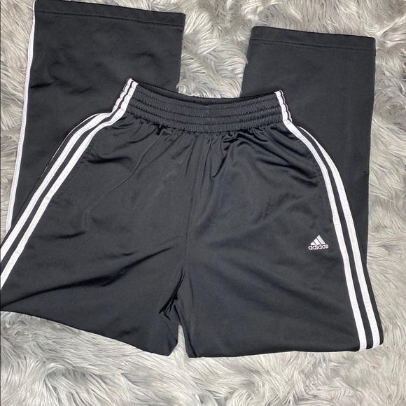 adidas Pants - 🔥 Adidas Black and White Pants size Small 🔥